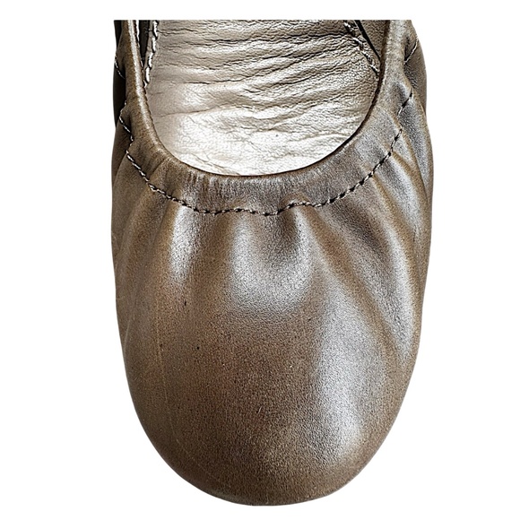 VERA WANG Lavender "Lillian" Pewter Leather Ballet Flats Shoes Size US 10 - Picture 4 of 13